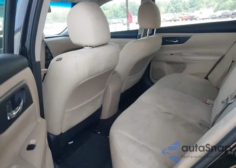 2015 Nissan Altima 2.5 S из США, поврежденный, VIN 1N4AL3AP6FN860706